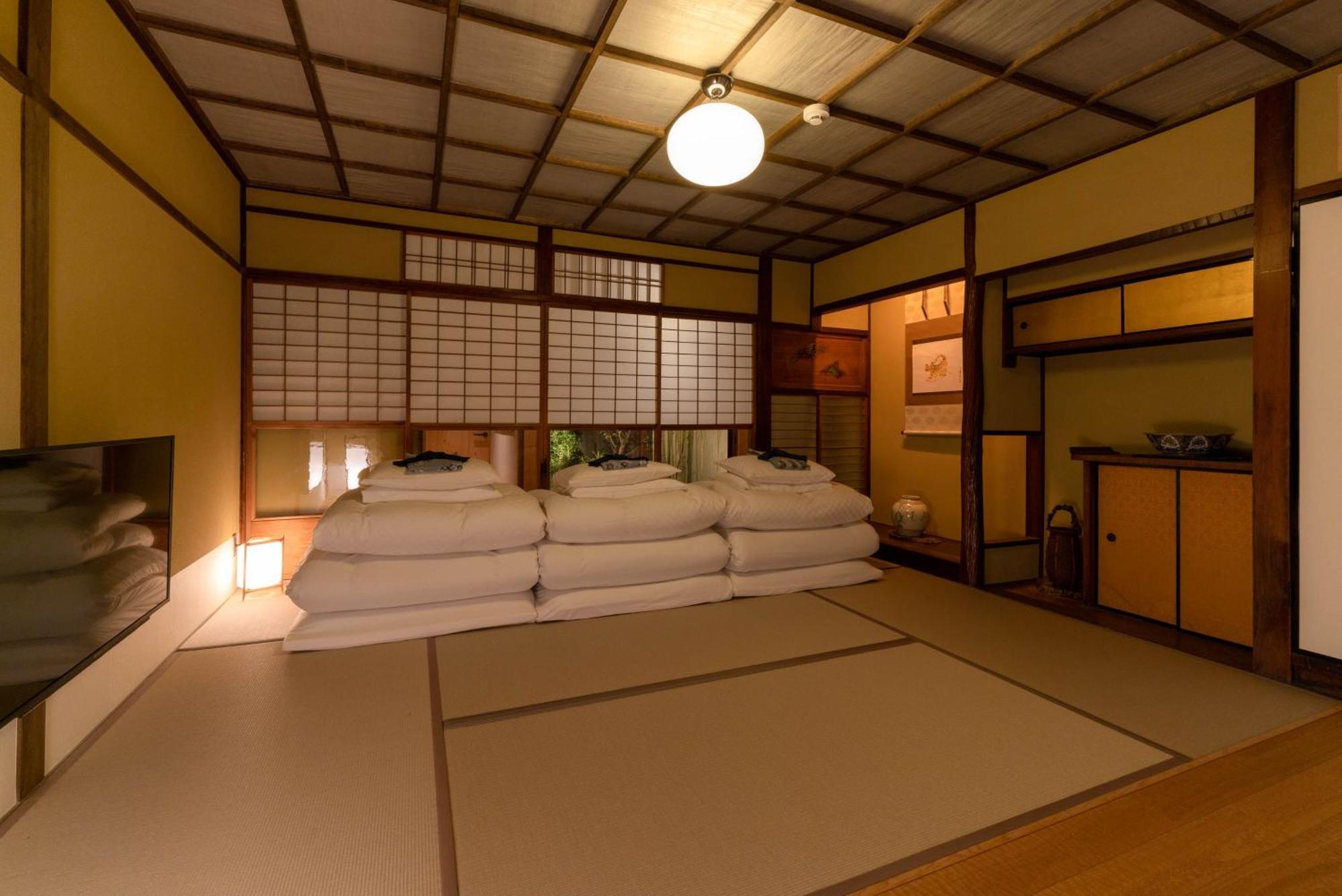 The Machiya Kamiumeya Hotell Kyoto Rom bilde